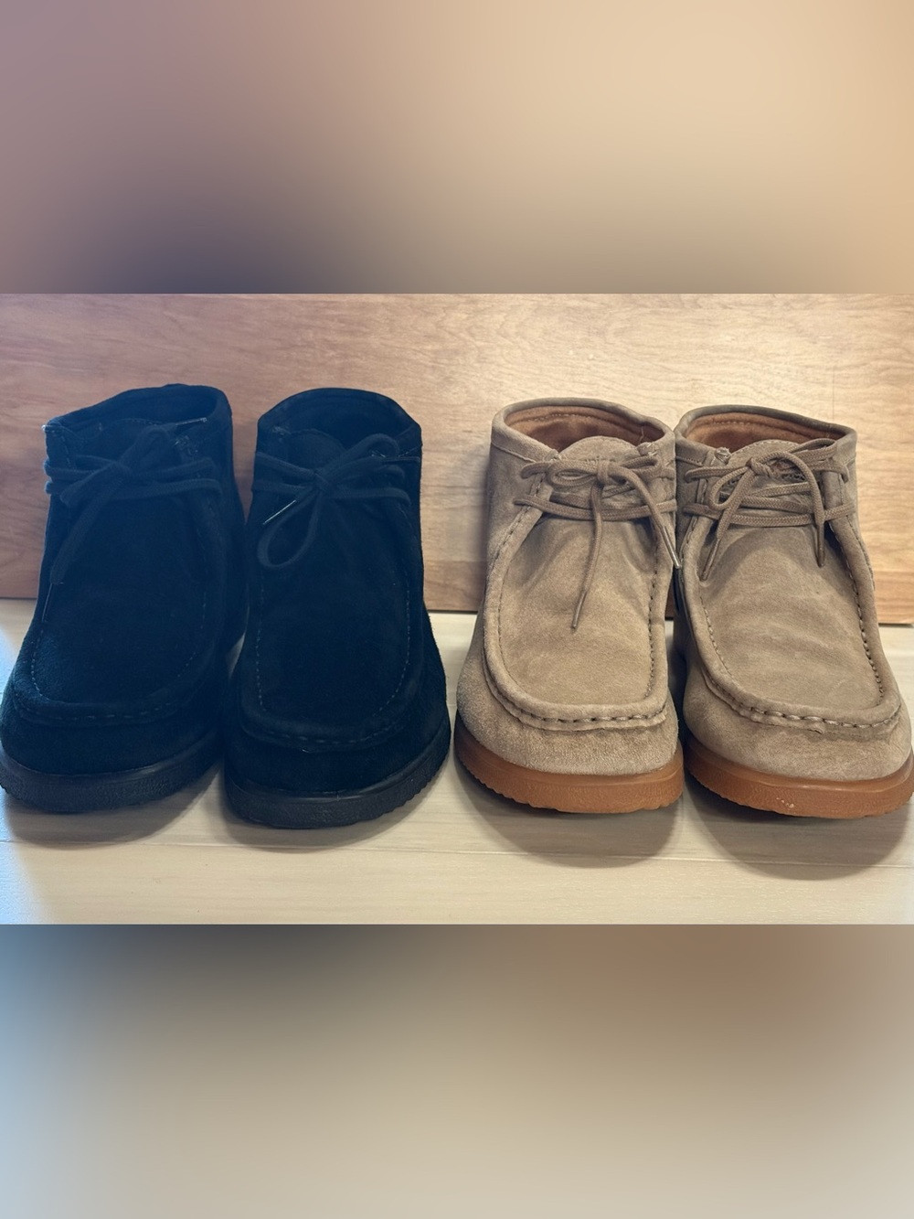 Pair of 2 Hush Puppies Men's Suede Bridgeport 2 Chukka Boots size 10